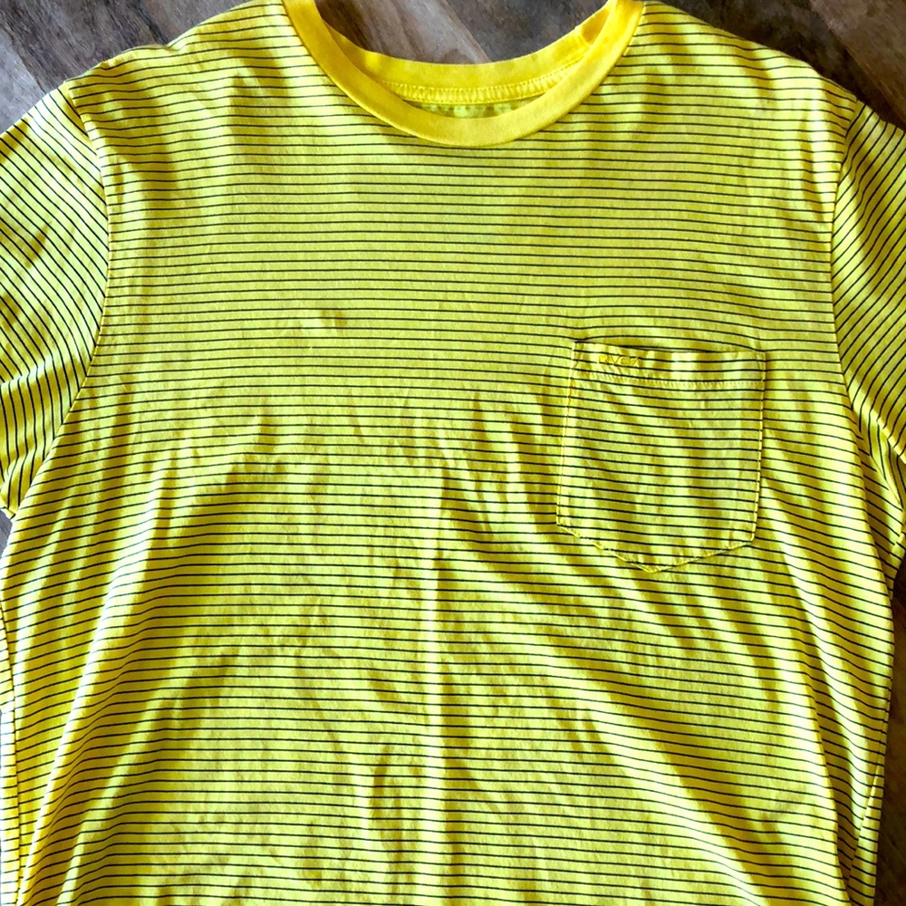 RVCA Short Sleeve Tee (Mens) —NEVER WORN—